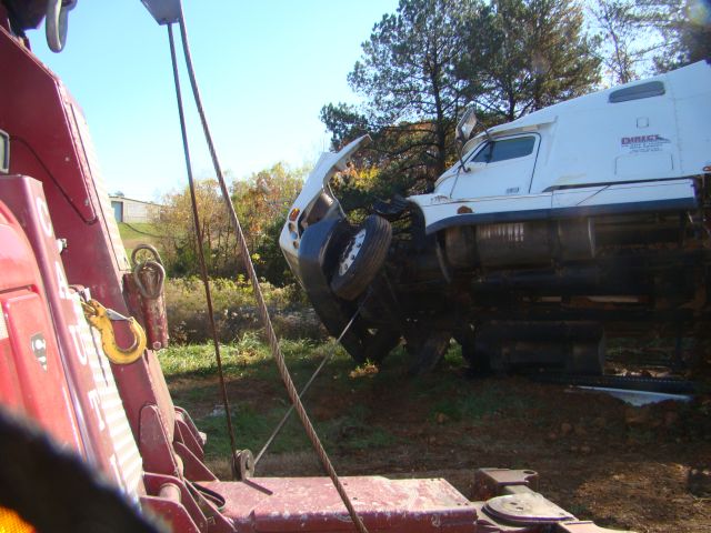 Truck road service